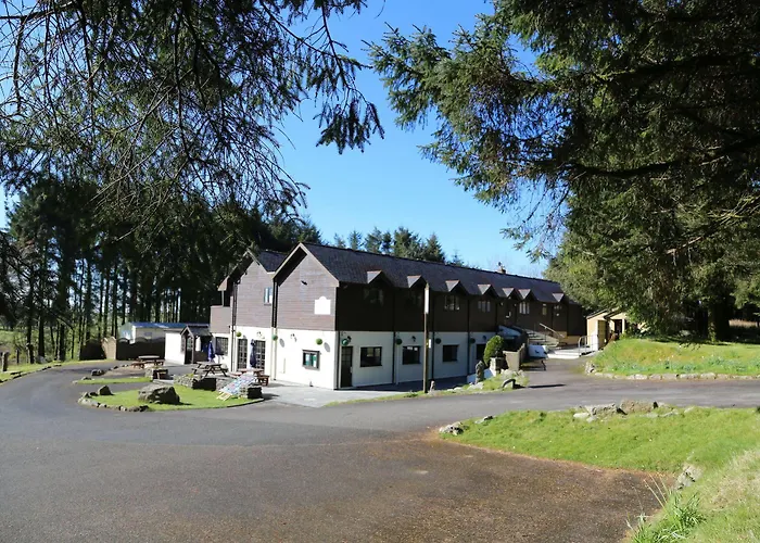 Colliford Lake Tavern & Holiday Park