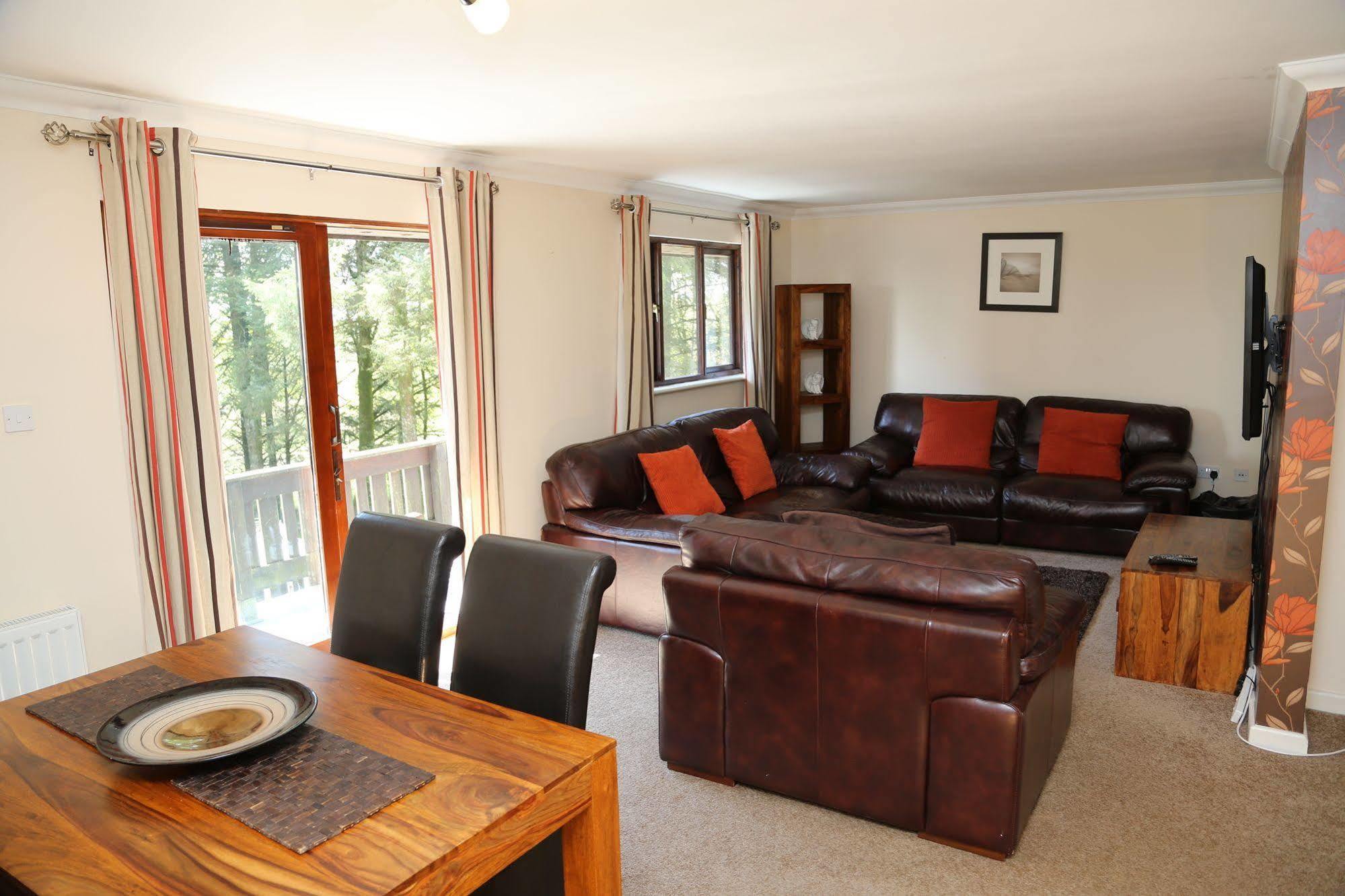 Colliford Tavern & 3*